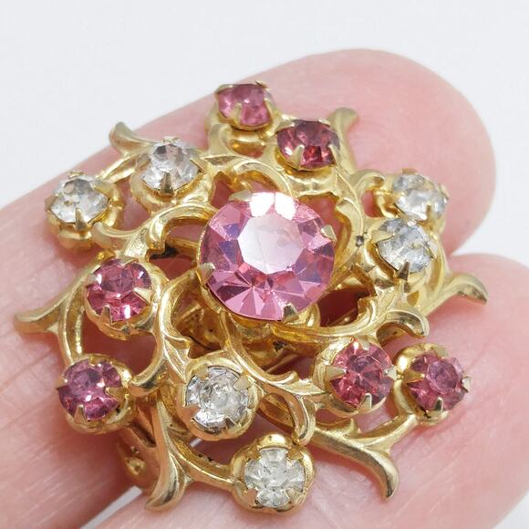 Coro Pink Rhinestone Brooch, Gold Plated Scatter Pin, 1940s Vintage Jewelry - Picture 3 of 10